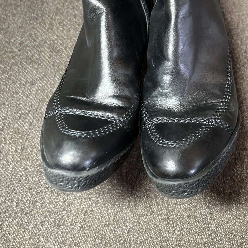 Stuart Weitzman Ankle Boots.